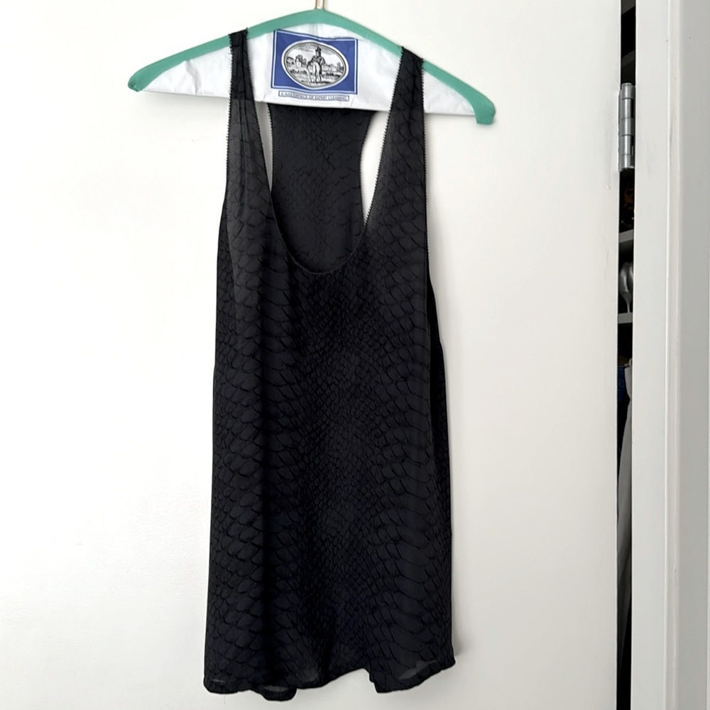 Joie 100% silk snake skin grey tank. Size M.